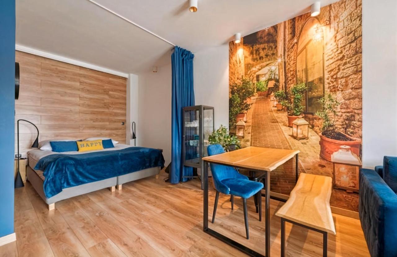 Riverview Apartament Waterline Spa & Pool 格但斯克 外观 照片
