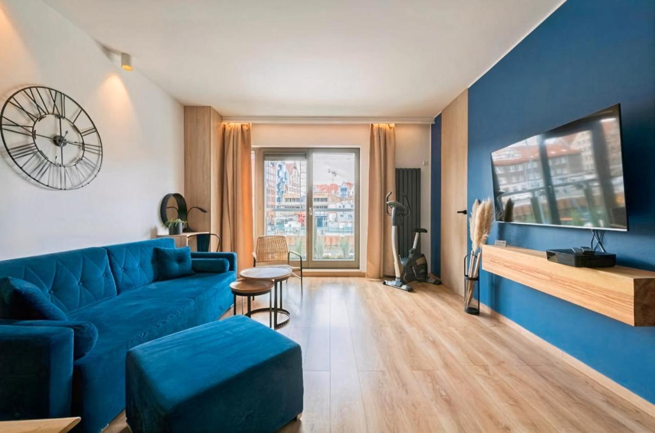 Riverview Apartament Waterline Spa & Pool 格但斯克 外观 照片